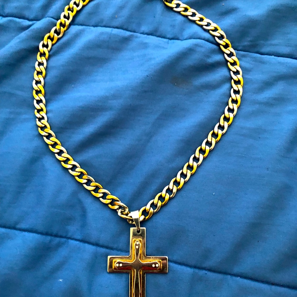 28 in Stainless Steal Chain Yellow and white